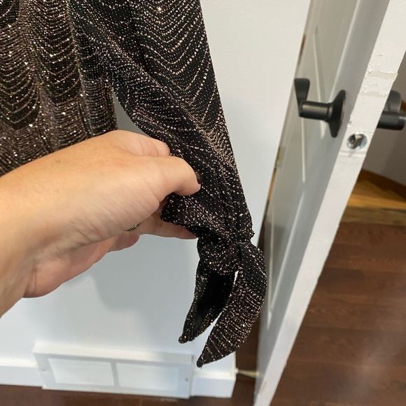 Size medium black and bronze top by Mandy Evans - Picture 3 of 6